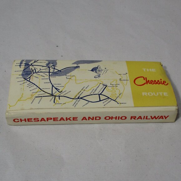 Vintage Chessie Cat Railroad Matches Chesapeake and Ohio Railway Railroad Train - Picture 3 of 5